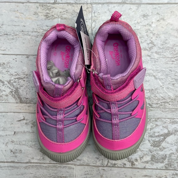 OshKosh B’gosh girls pink Velcro sneakers - Picture 7 of 8